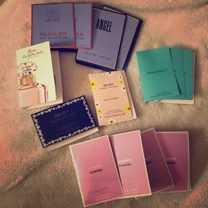 Sample perfumes